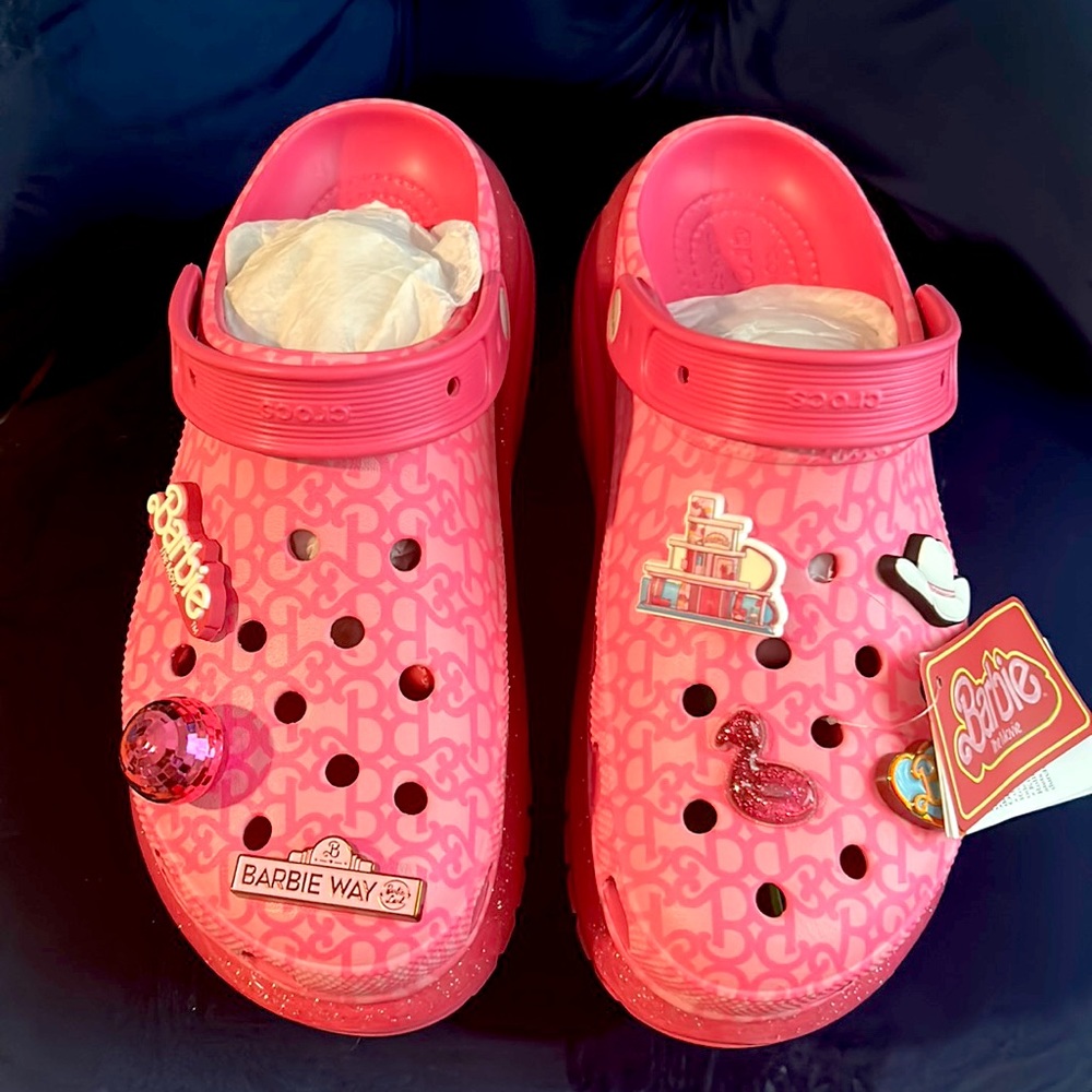 BARBIE CROCS Mega Crush